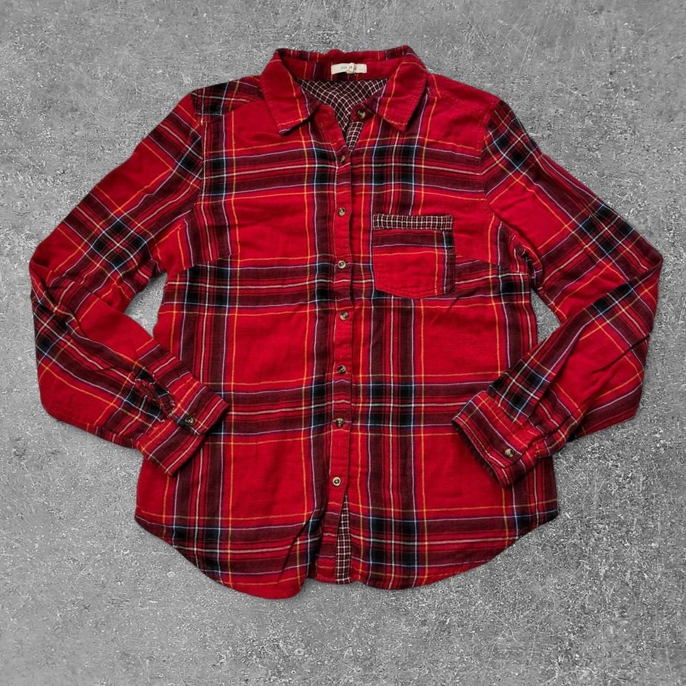 Maurices Red Black White Plaid Button Up Shirt Womens Small Long Sleeve Flannel
